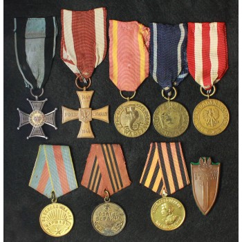 Zestaw orderów i odznaczeń po podoficerze LWP.