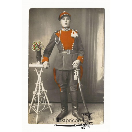 Przedwojenne zdjęcie ułana z szablą