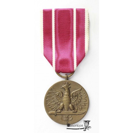 (17) Medal Wojska – włoskie wykonanie