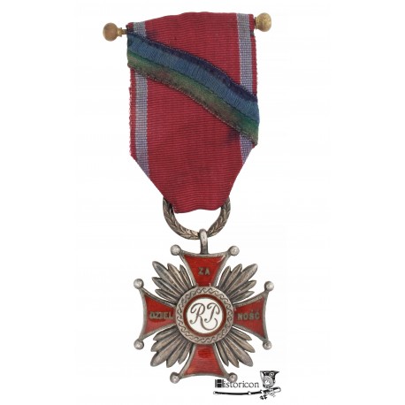Krzyż Zasługi za Dzielność