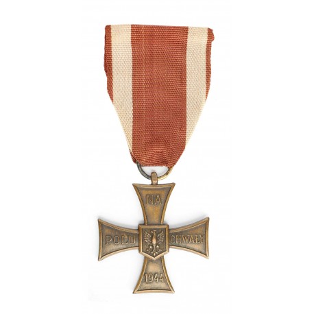 Krzyż Walecznych produkowany w latach 1946-50