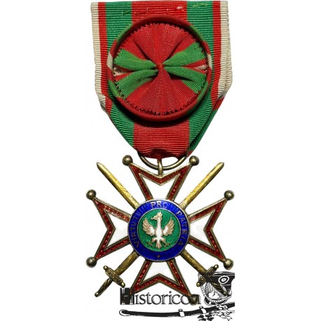 Krzyż oficerski Gwiazdy Wolności