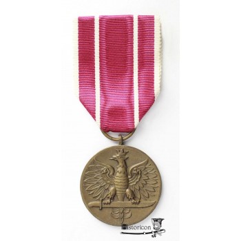 (17) Medal Wojska – włoskie wykonanie
